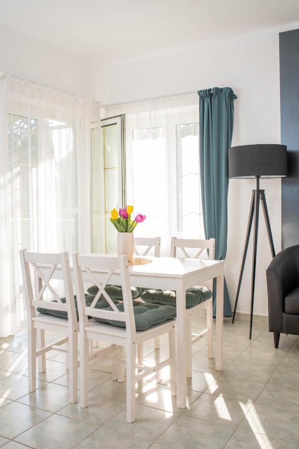 Park Apartman Хевіз Екстер'єр фото