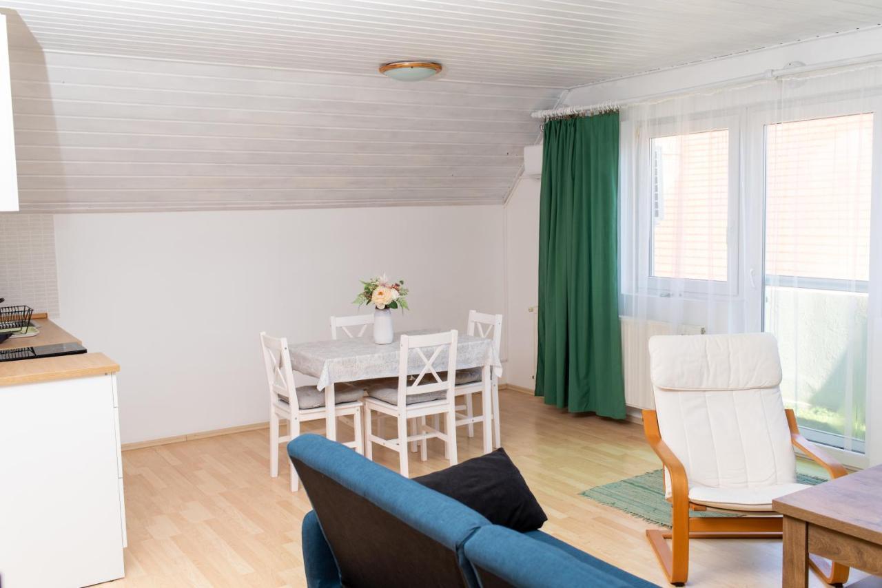 Park Apartman Хевіз Екстер'єр фото