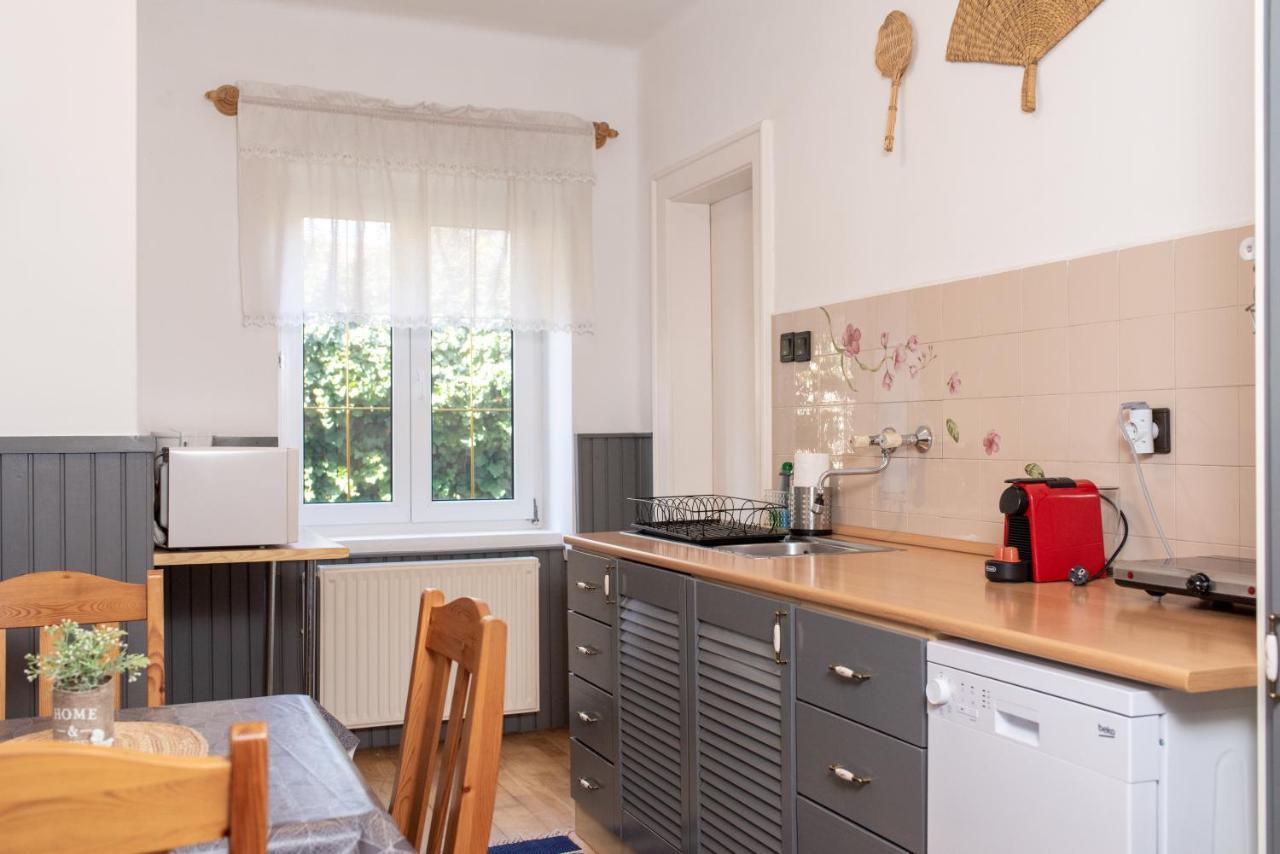 Park Apartman Хевіз Екстер'єр фото